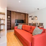 Guestready - Grit & Glam * Porto