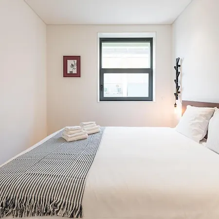 Guestready - Grit & Glam Apartment Porto