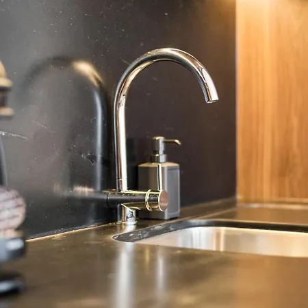 Guestready - Grit & Glam Апартаменты